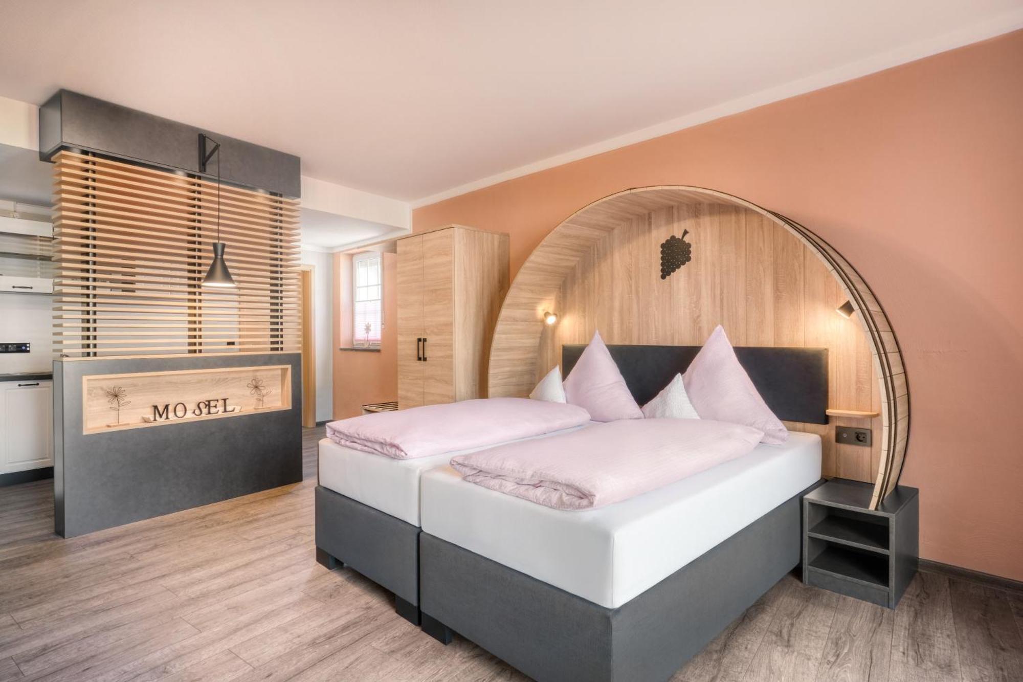 Gaestehaus Knaup Трейс-Карден Екстериор снимка