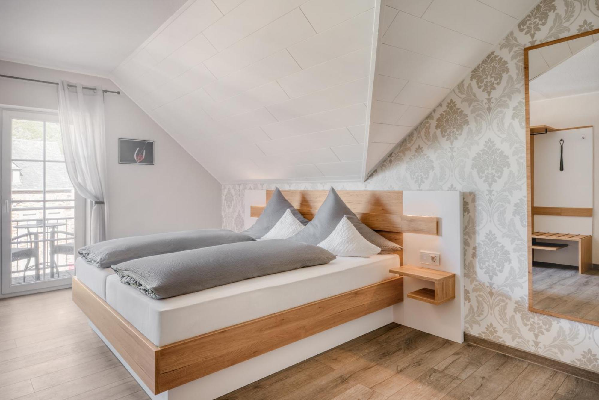 Gaestehaus Knaup Трейс-Карден Екстериор снимка